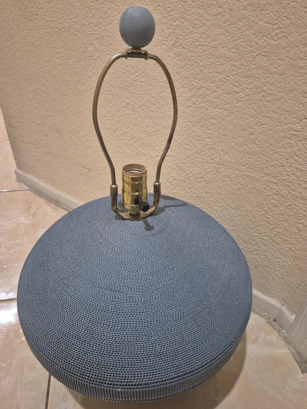 Vintage Flute Of Chicago MCM Lamp 80s Corrugated Cardboard By Gregory Van Pelt